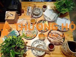 NHÂN VIÊN PHỤC VỤ (BÁNH TRÁNG TRỘN / BÁNH TRÁNG CUỐN- NƯỚC UỐNG)