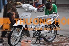 lao động phổ thông. rửa xe máy