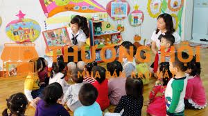 giáo viên , bảo mẫu