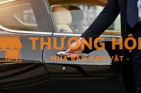 Tuyển 1 lái xe Mer đưa đón giám đốc, 2 lái xe Kia phục vụ gia đình