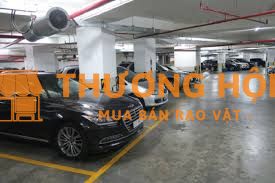 Tuyển 2 nhân viên giữ xe (nam) làm khâu lái xe tại tầng hầm chung