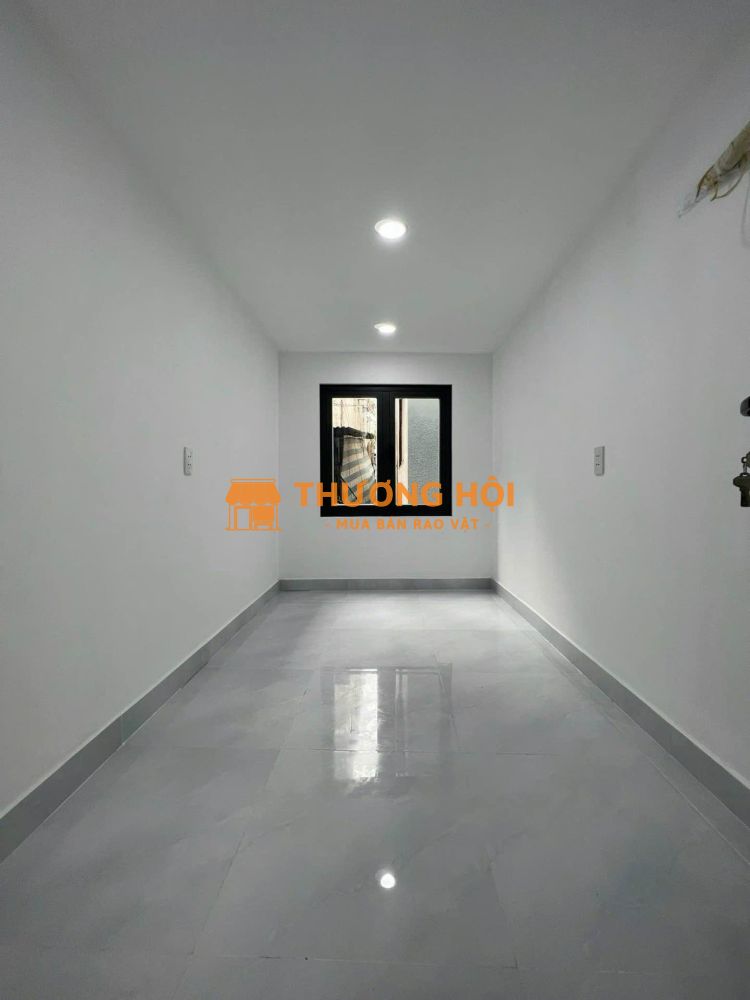 NHÀ THÔ CHÍNH CHỦ CHỈ 2,5đ HẺM NÔNG MẶT TIỀN BÀ HẠT Q10