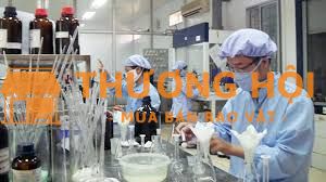 Nhân viên kiểm nghiệm hóa lý ngành dược