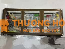 Thanh lý rẻ tủ chén nhôm treo tường có kính, còn mới như trên hình🫶