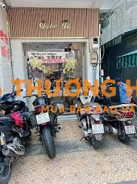 Cần tuyển: thợ nữ ráy tai, gội đầu Làm tại tiệm Quận 10