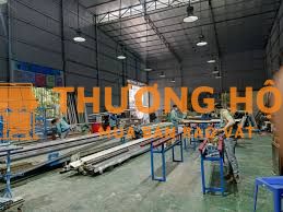 CÔNG TY VIỆT NHẬT TUYỂN 5 THỢ NHÔM KÍNH