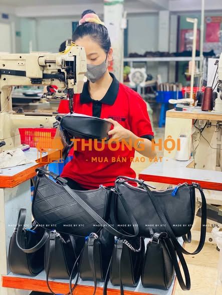 QUÀ TẶNG ĐỒ DA CAO CẤP – XƯỞNG TRƯỜNG CHINH XTC NHẬN GIA CÔNG IN LOGO
