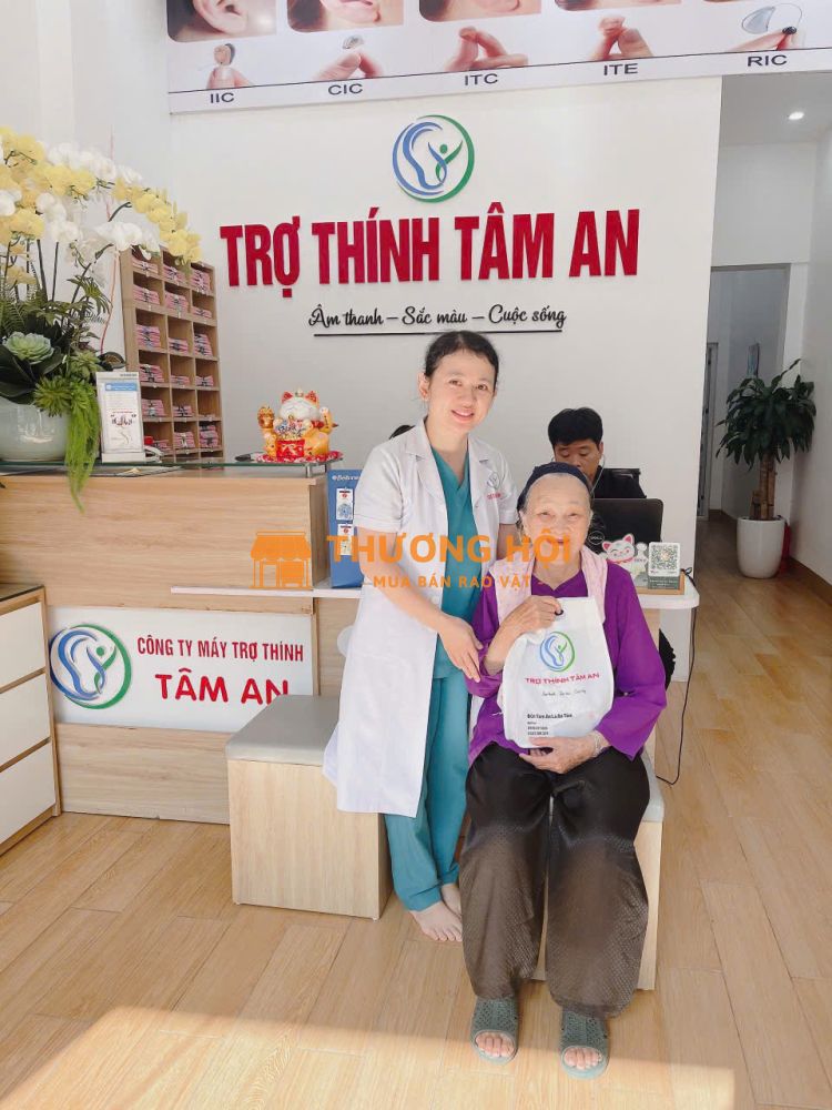 Máy trợ thính - Món quà ý nghĩa