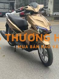 Honda Air Blade 2017 Siêu Nhân Vàng đồng