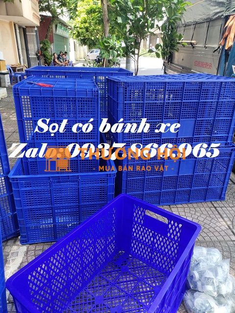 Sọt có bánh xe dưới đáy quay 360độ, sọt kéo hàng trong nhà xưởng
