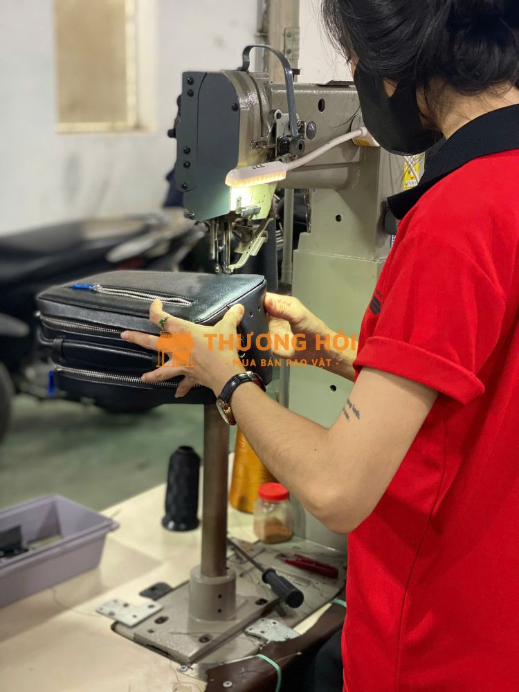 GIA CÔNG ĐỒ DA OEM ODM THEO YÊU CẦU – GIẢI PHÁP SẢN XUẤT CHO BRAND