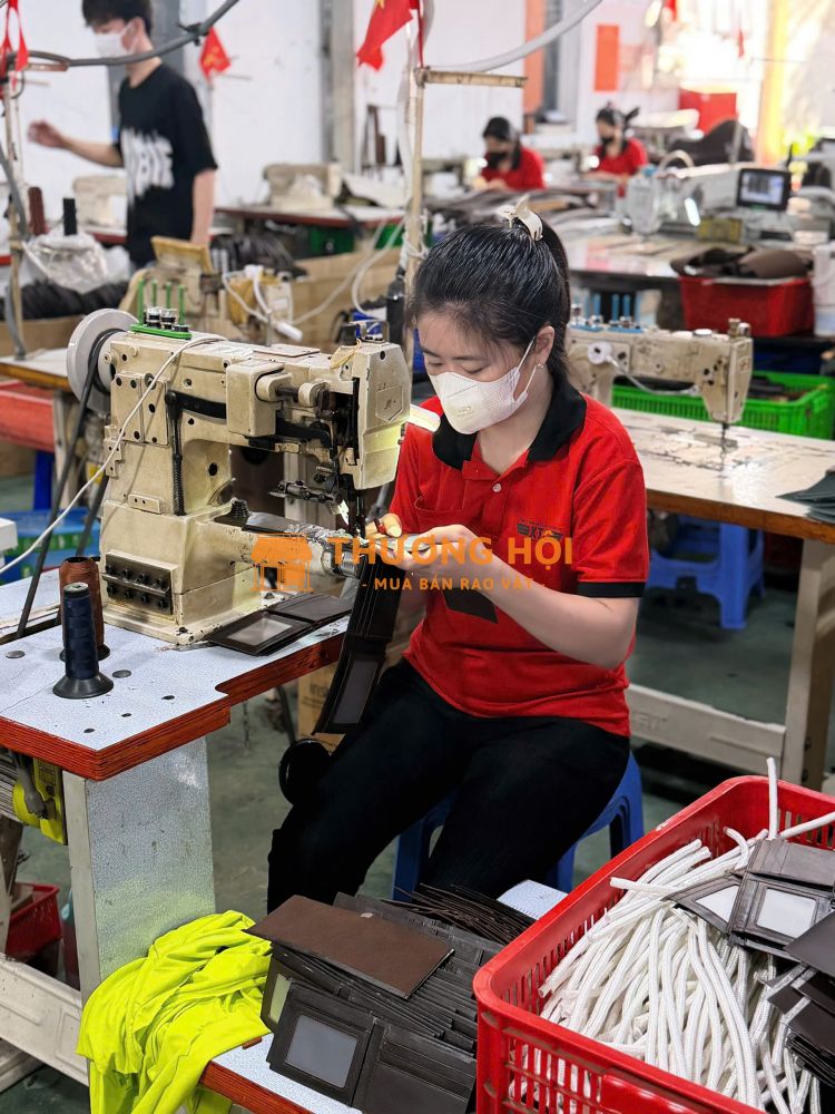 XƯỞNG GIA CÔNG ĐỒ DA THEO YÊU CẦU – NHẬN ĐƠN HÀNG TỪ NHỎ ĐẾN LỚN, HỖ TRỢ PHÁT TRIỂN MẪU