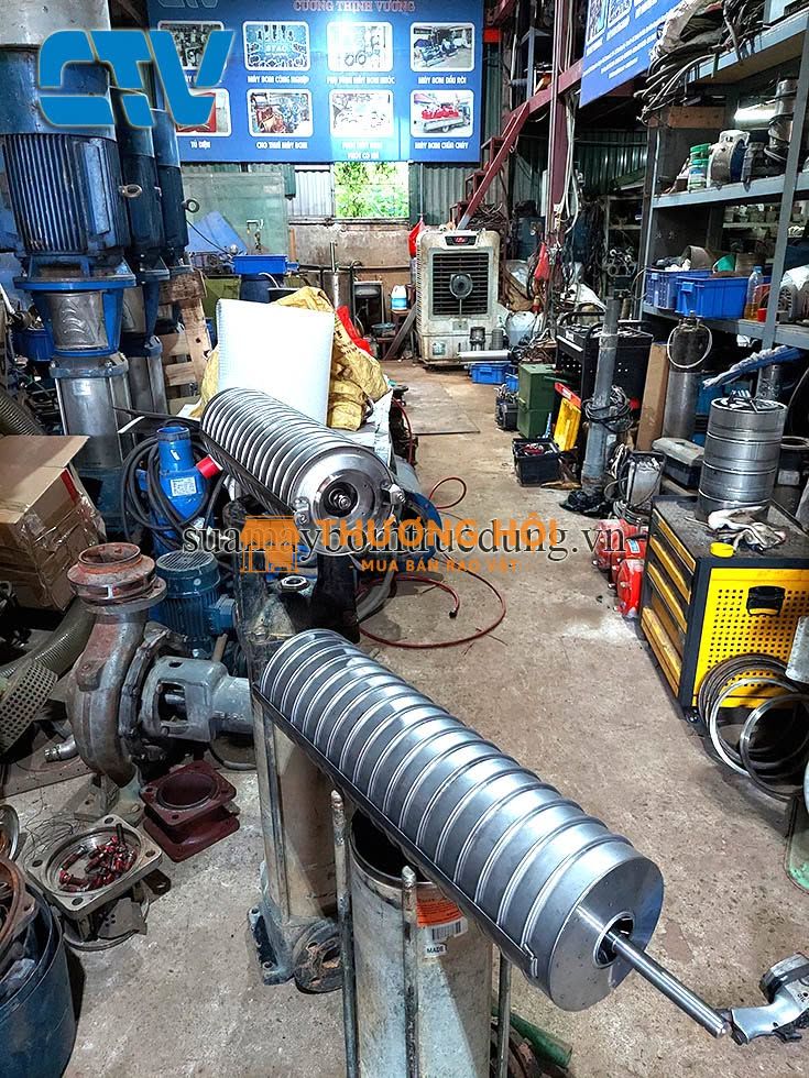 Sửa chữa, thay thế ruột buồng cánh máy bơm trục đứng tận nơi, uy tín, giá hợp lý