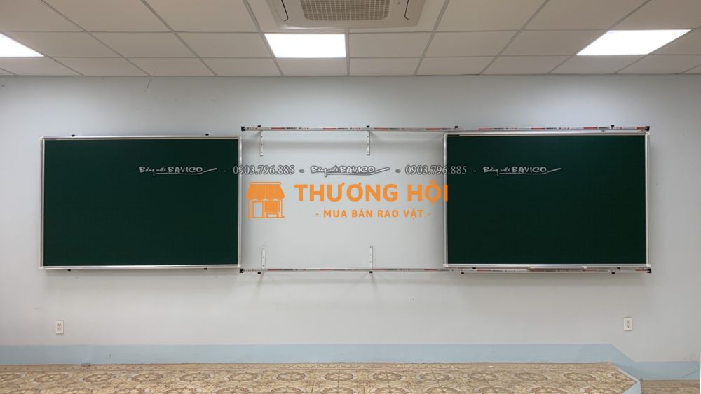 GIẢI PHÁP LỚP HỌC THÔNG MINH: BẢNG TRƯỢT NGANG 3 CÁNH BAVICO VIẾT PHẤN HÀN QUỐC KẾT HỢP TV
