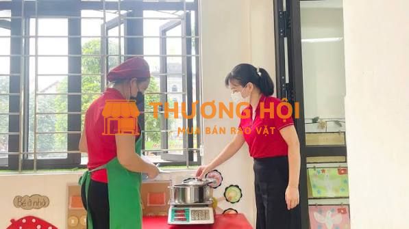 TUYỂN 02 NHÂN VIÊN LÀM VIỆC TẠI BẾP NHÀ TRẺ