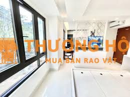 CHO THUÊ CĂN HỘ CỬA SỔ THOÁNG NGAY CẦU ÔNG LÃNH QUẬN 1