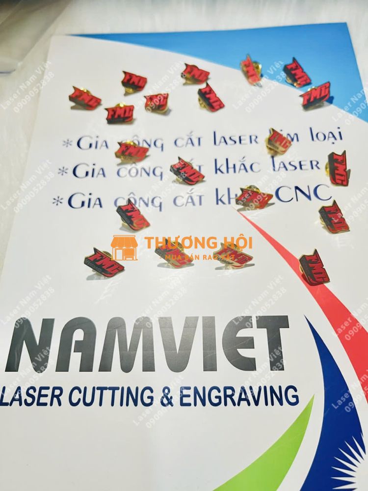 LÀM HUY HIỆU CÀI ÁO ĐỒNG BỘ NHẬN DIỆN DOANH NGHIỆP - LIÊN HỆ 0775 007 909